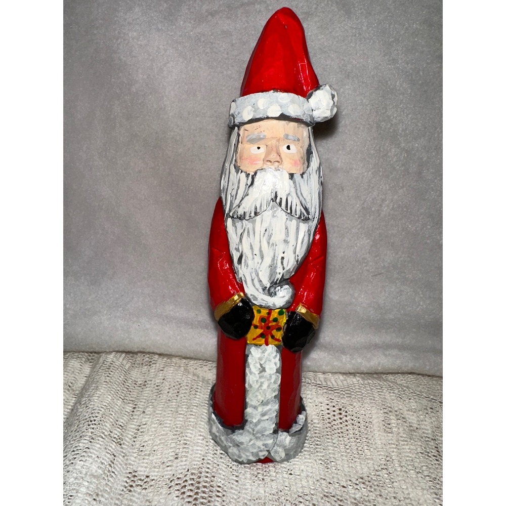 Hand Carved Santa Claus Figure Virginia McHaney 2004 Christmas Decor